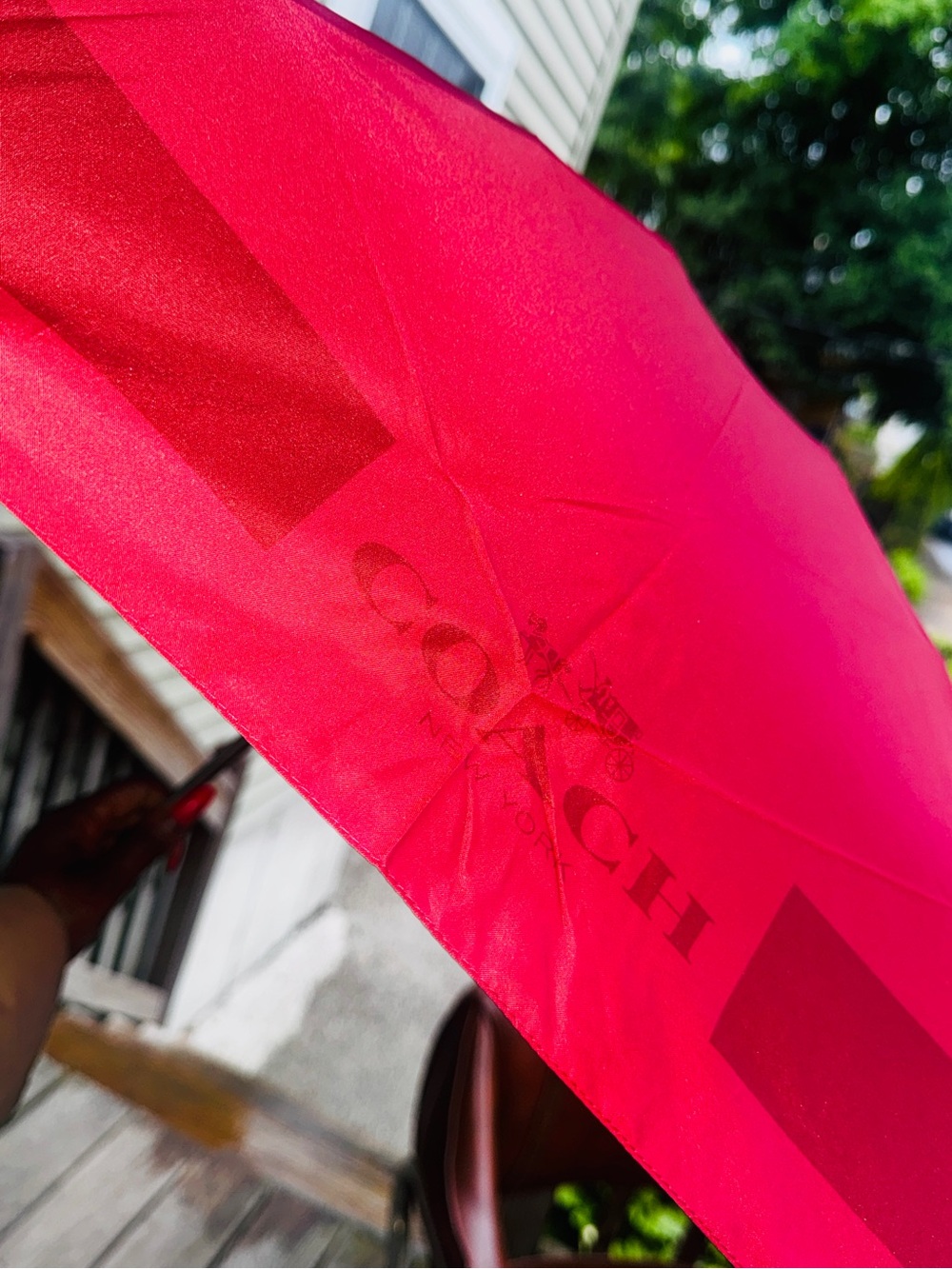 NWT COACH F63690 HC Red Lock Up Mini Compact Umbrella Signature Horse & Carriage